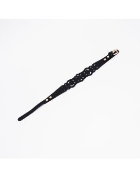 Черный ажурный чокер с золотистой фурнитурой