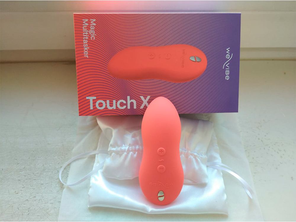 Gentle vibrator We-Vibe Touch X