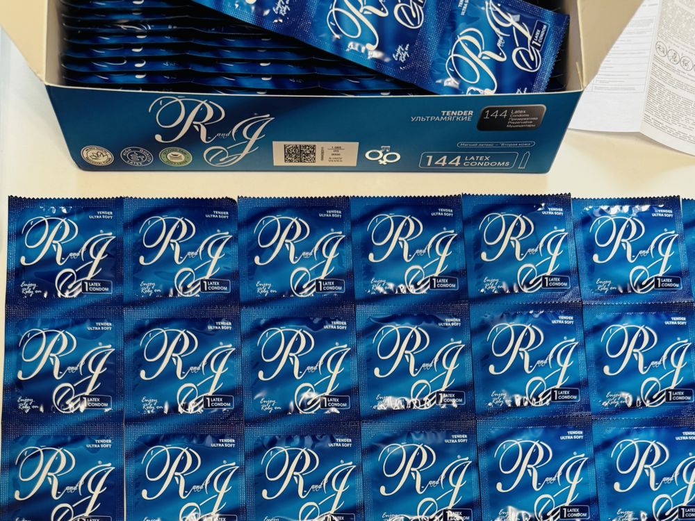 Ультрамягкие презервативы R and J классические тонкие с обильной смазкой
