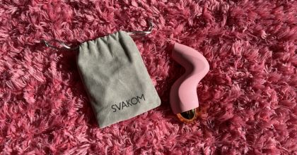 Милый вакуумник-утёнок от Svakom