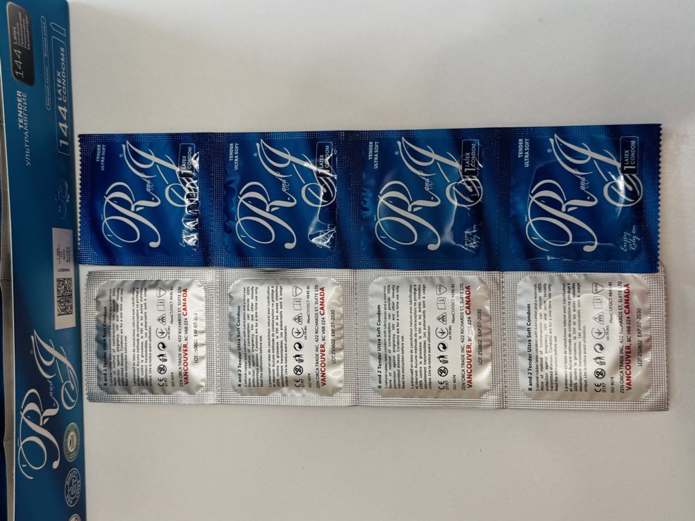 Ультрамягкие презервативы R and J классические тонкие с обильной смазкой